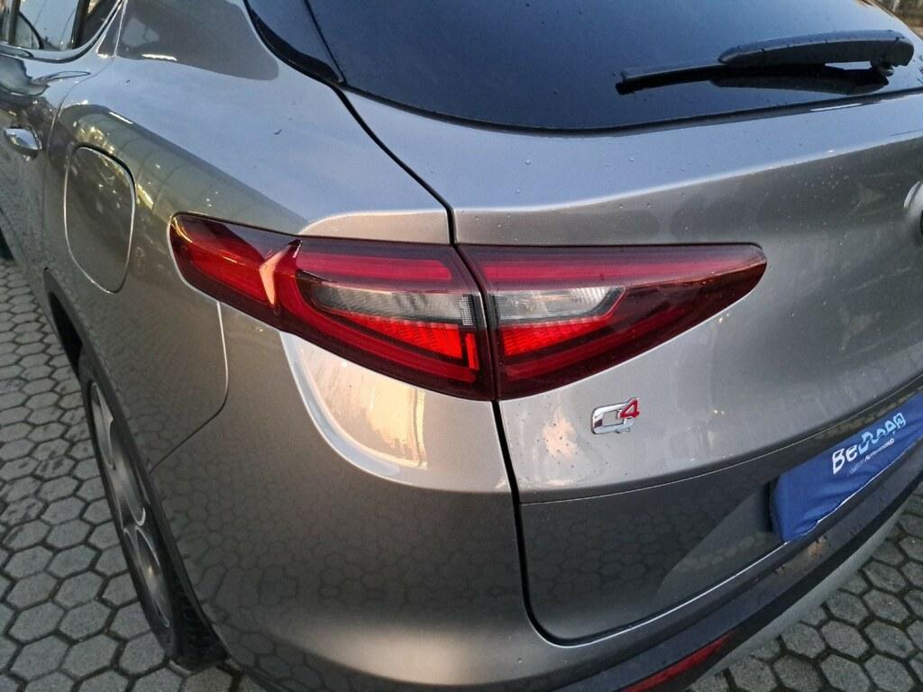 Alfa Romeo Stelvio 2.2 t Executive Q4 210cv auto my19