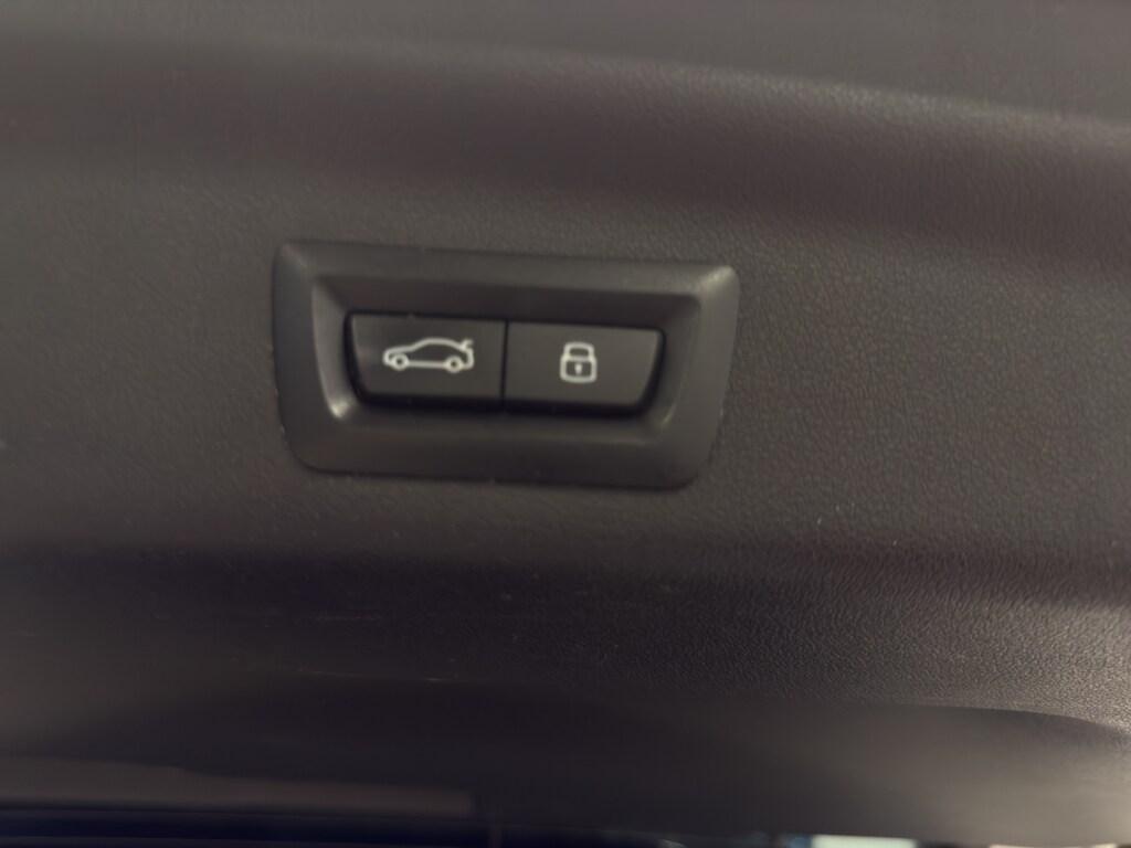 BMW X1 sdrive18d X-Line auto