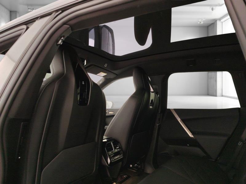 BMW iX xdrive50 pacchetto sportivo