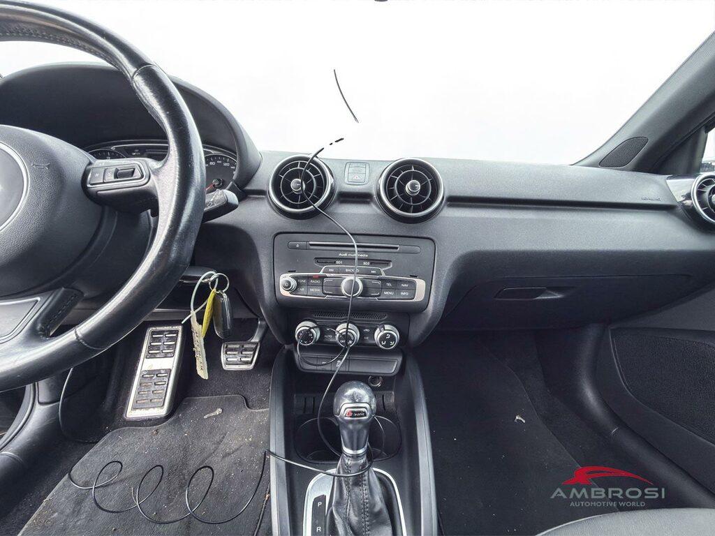 Audi A1 1.4 tdi Admired s-tronic