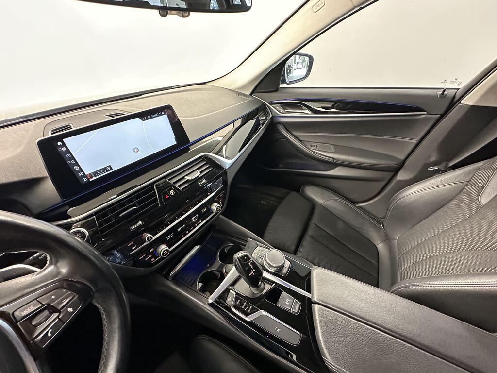 BMW Serie 5 530i Touring xdrive Sport auto