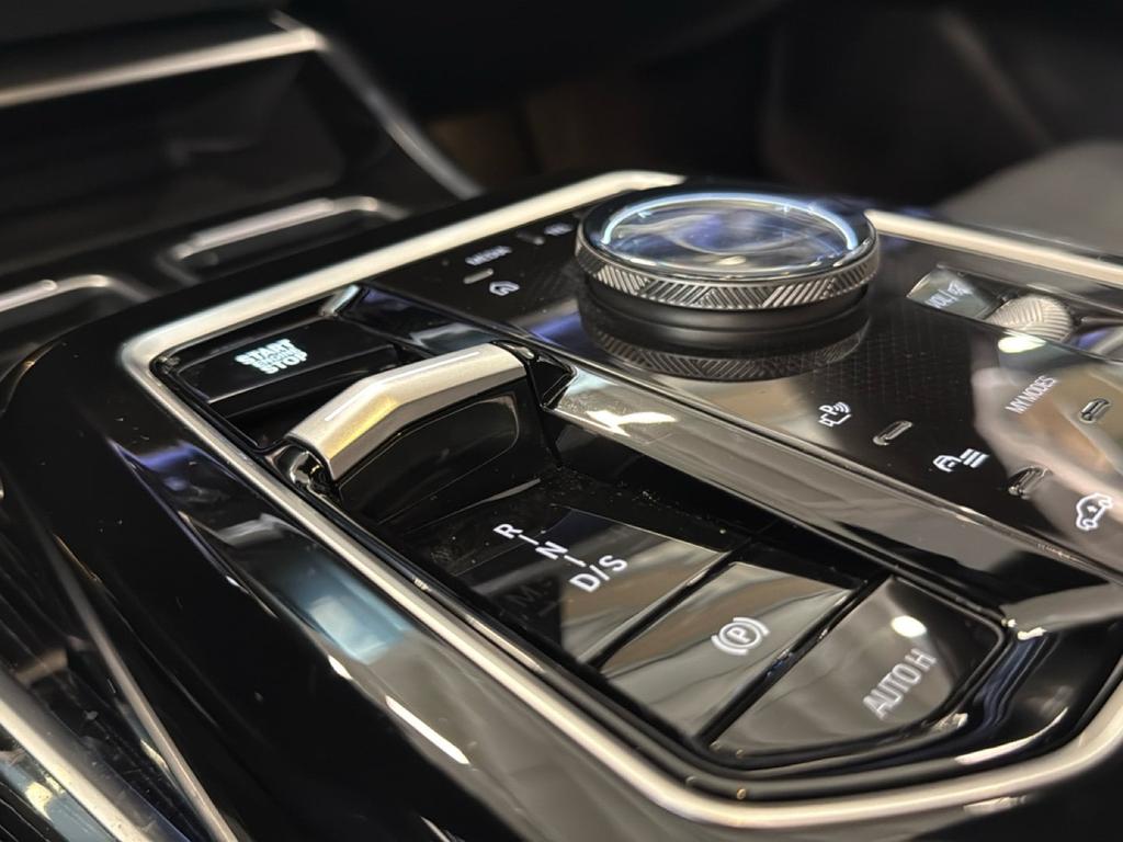 BMW Serie 7 740d xdrive Msport auto