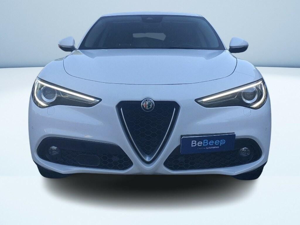 Alfa Romeo Stelvio 2.2 t Executive Q4 210cv auto my19