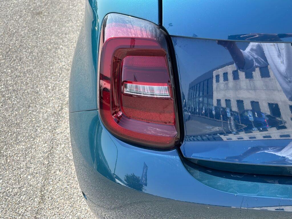 Fiat 500 e La Prima