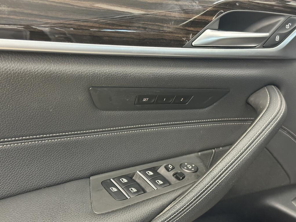 BMW Serie 5 520d Touring mhev 48V Luxury auto
