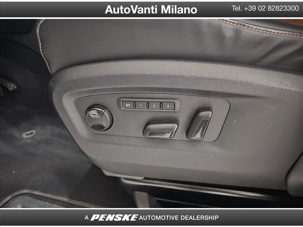Volkswagen T6 Multivan 2.0 tdi Highline 4motion 199cv dsg 7p.ti