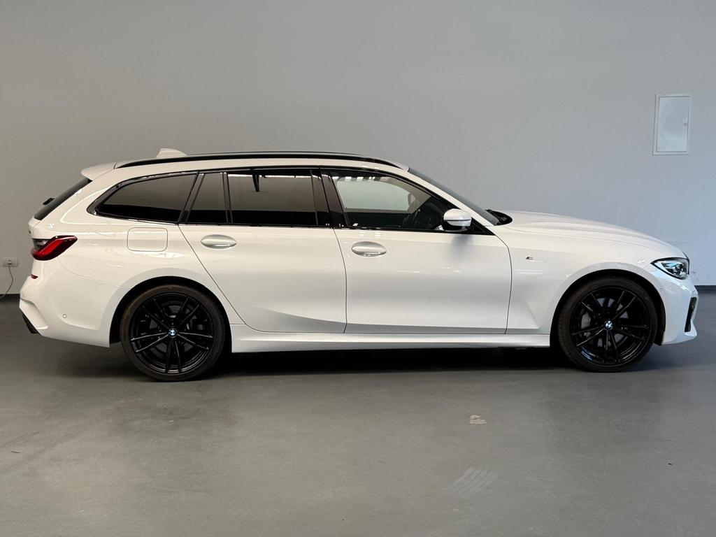 BMW Serie 3 330d Touring mhev 48V xdrive Msport auto