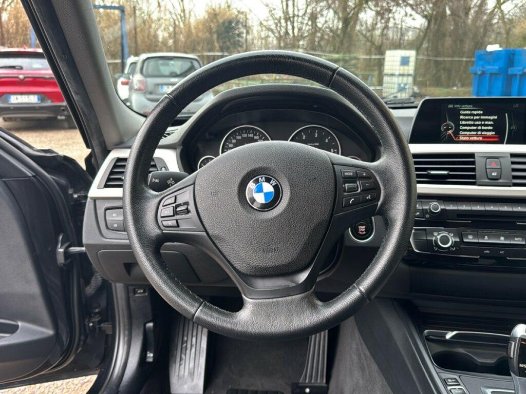 BMW Serie 3 318d Touring Business Advantage auto