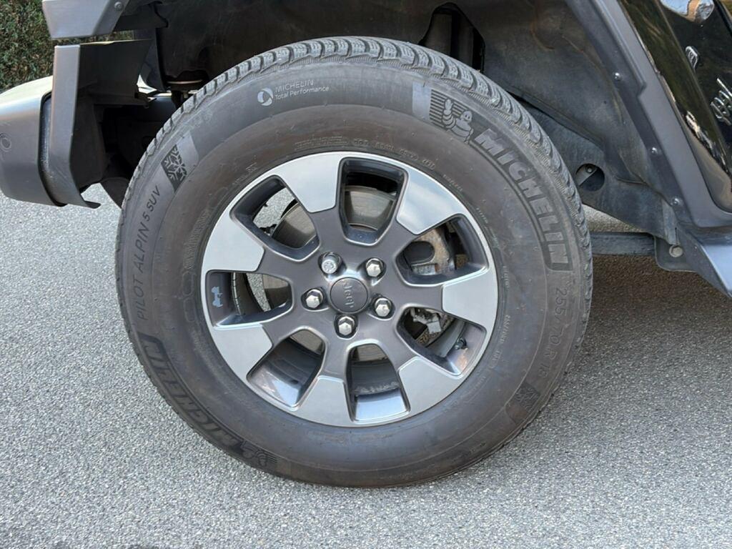 Jeep Wrangler Unlimited 2.0 turbo Sahara auto