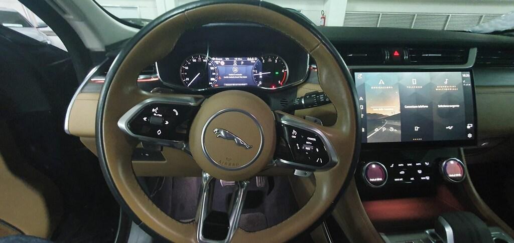 Jaguar F-Pace 2.0 D204 R-Dynamic Black awd auto