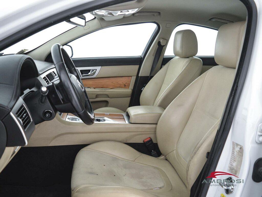 Jaguar XF 2.2d s&s auto