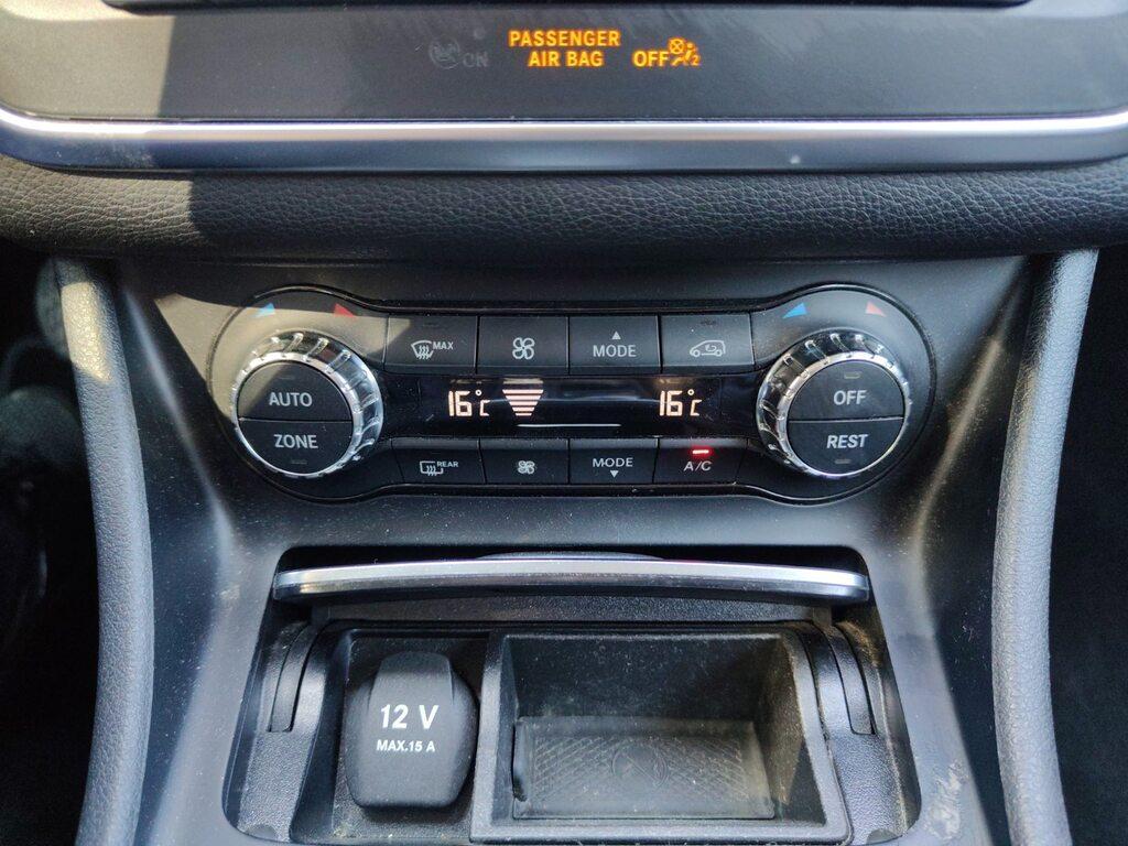Mercedes GLA 180 d Sport auto