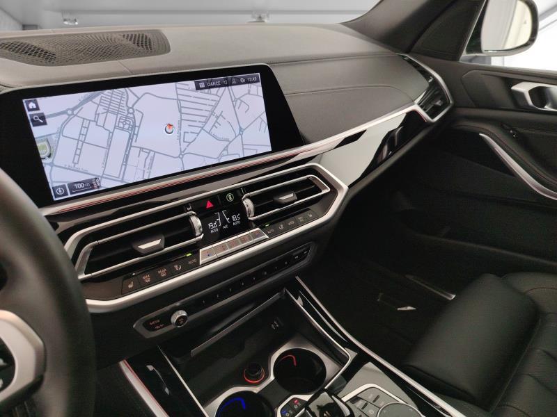 BMW X5 xdrive30d mhev 48V Msport auto