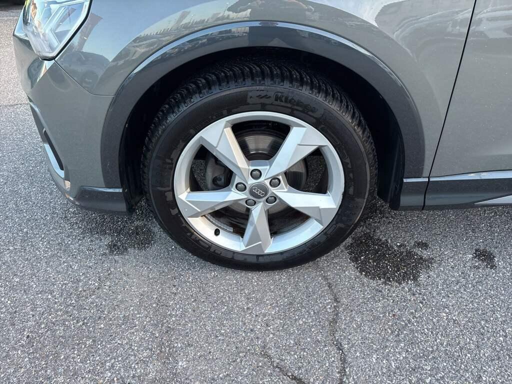 Audi Q3 35 2.0 tdi S Line Edition s-tronic