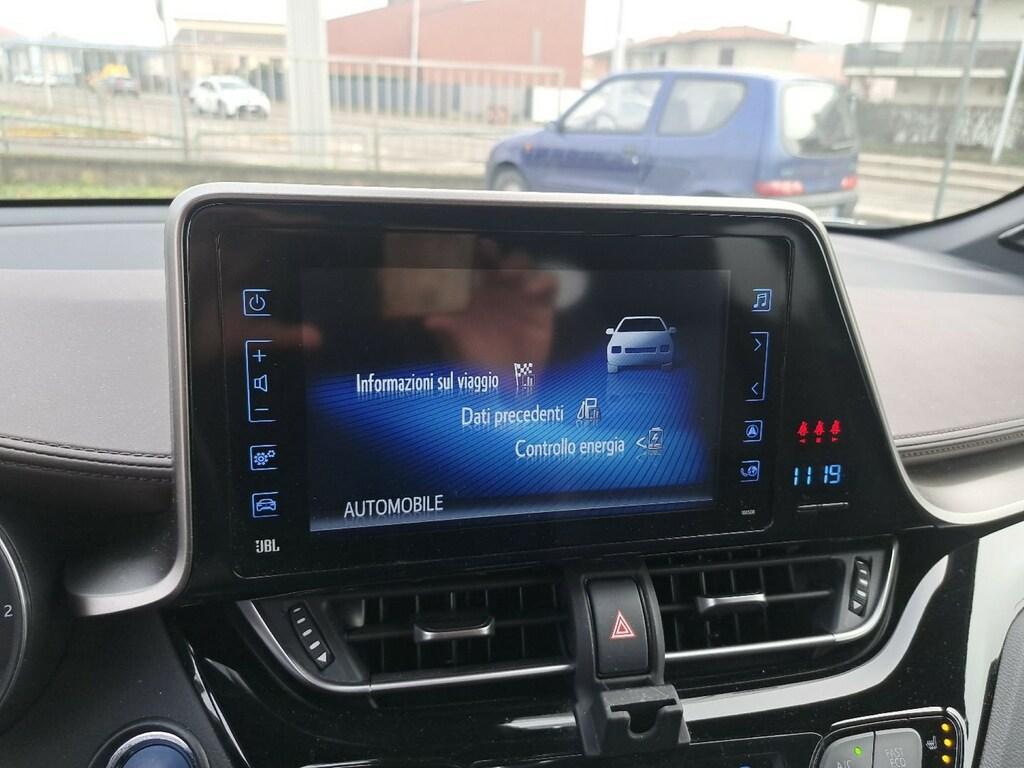 Toyota C-HR 1.8h Lounge 2wd e-cvt my18