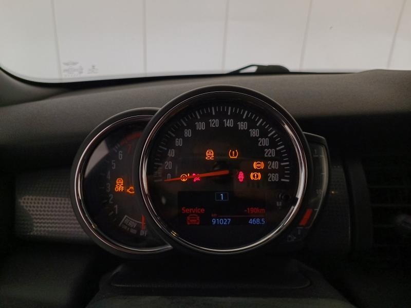 Mini Cooper 1.5 TwinPower Turbo Cooper Business