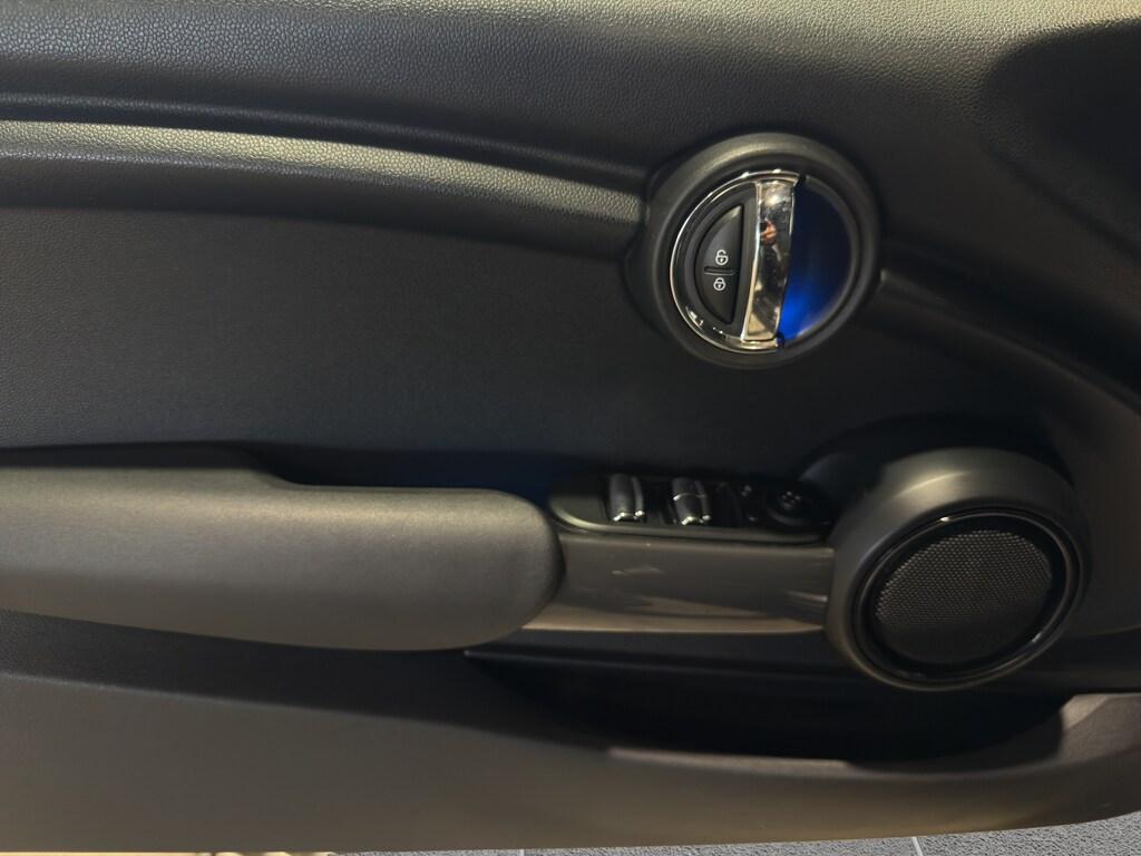 Mini Cooper D Cabrio 1.5 Cooper D