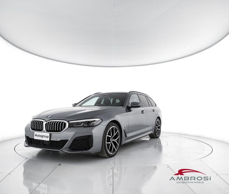 BMW Serie 5 518d Touring mhev 48V Msport auto