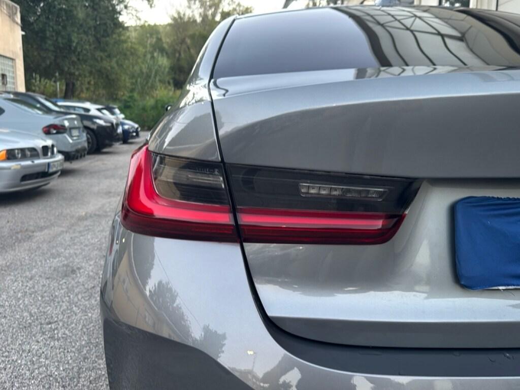 BMW Serie 3 320d mhev 48V auto