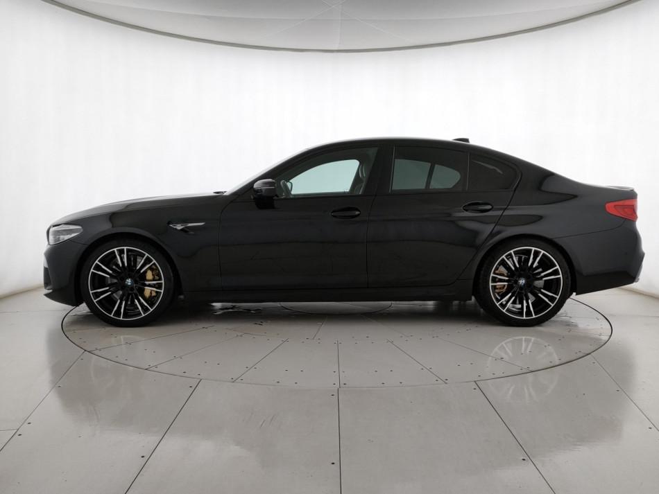 BMW M5 4.4 V8 600cv auto my18