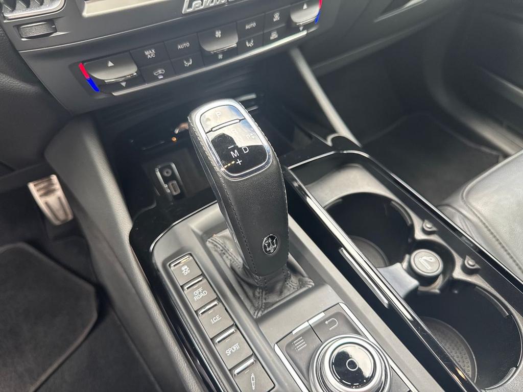 Maserati Levante 3.0 V6 Gransport 250cv auto my20