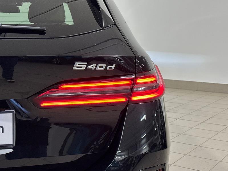 BMW Serie 5 540d Touring 48V xdrive M Sport Pro auto