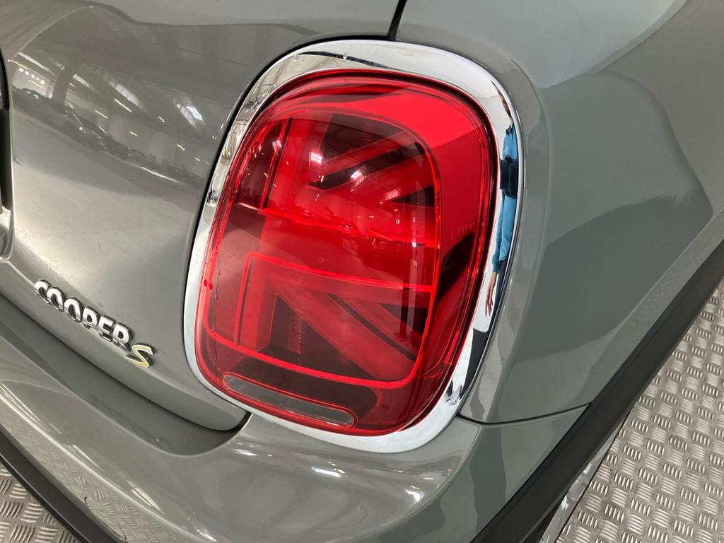 Mini Cooper SE Mini 3p Cooper SE M auto