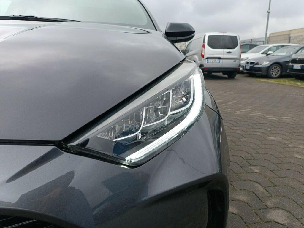 Toyota Yaris 1.5 hybrid Lounge