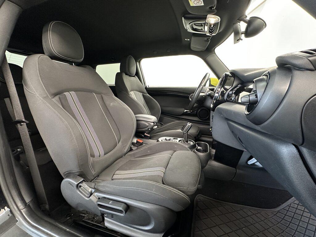 Mini Cooper SE 3p Yours auto
