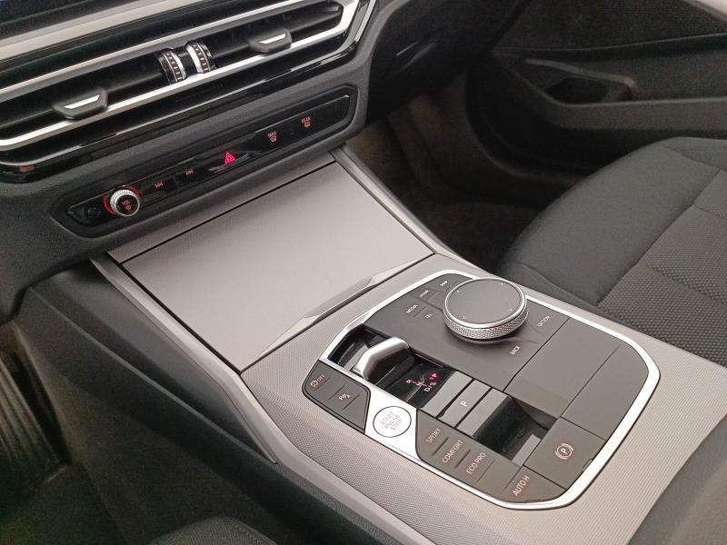 BMW Serie 3 320d Touring mhev 48V auto