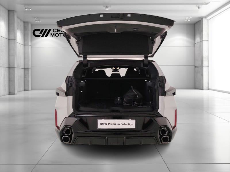 BMW XM 4.4 steptronic
