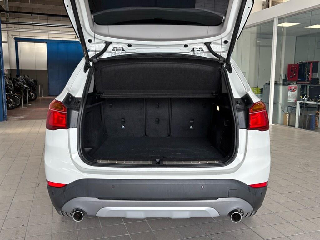 BMW X1 sdrive18d xLine auto my18