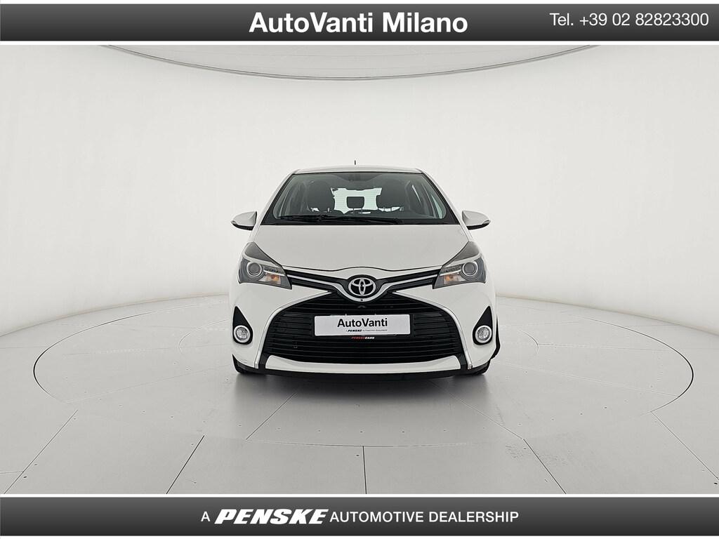 Toyota Yaris 1.3 Lounge 5p E6