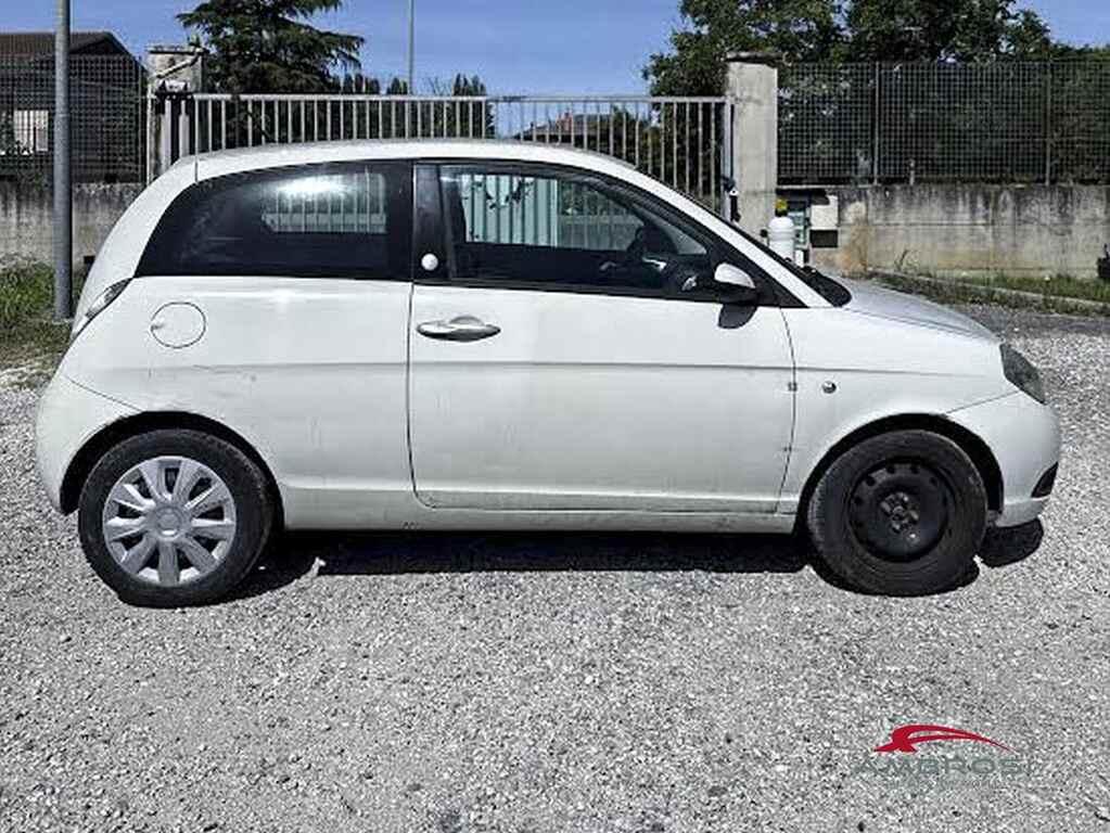 Lancia Ypsilon 1.4 8v New Oro (oro) ecochic Gpl