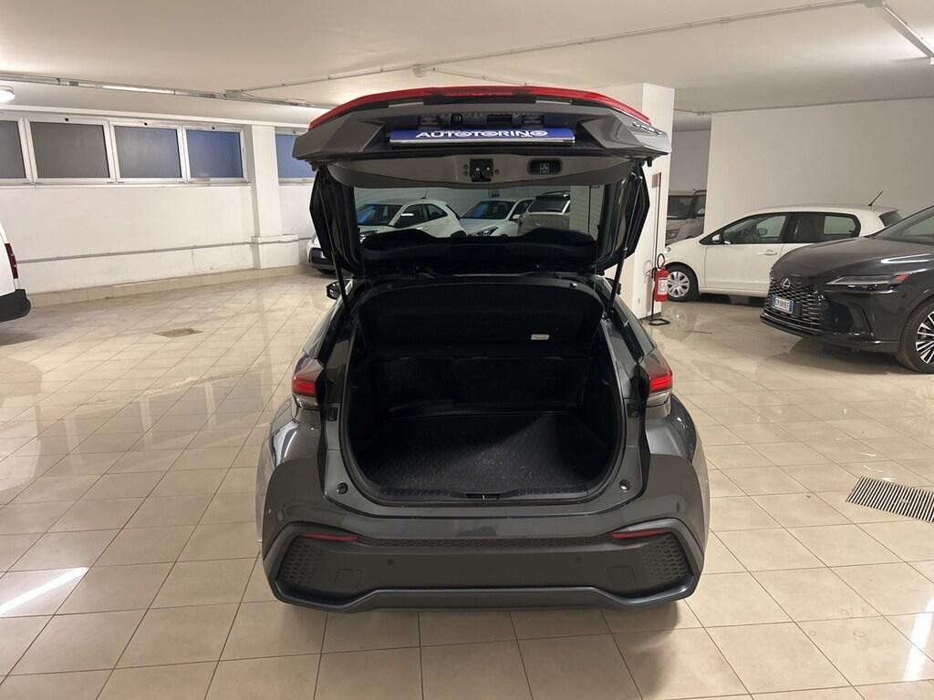Toyota C-HR 1.8 hv Trend fwd e-cvt