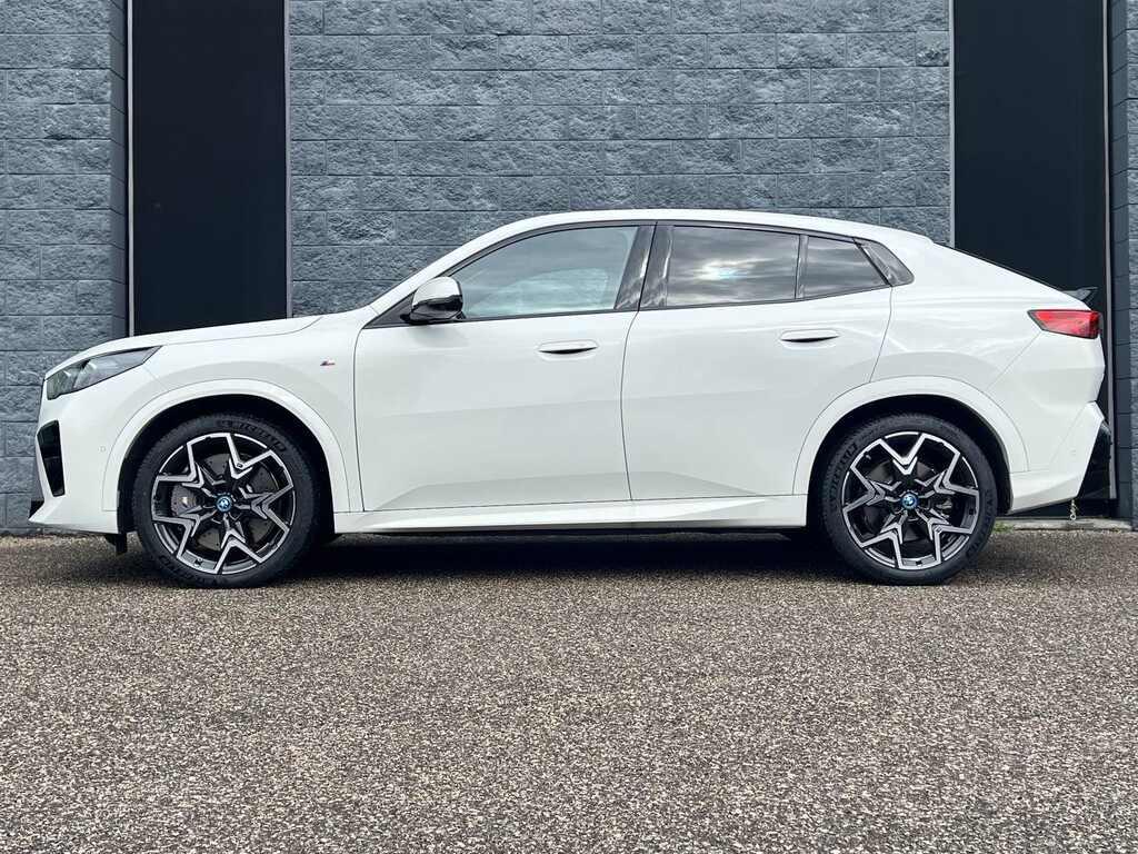 BMW iX2 xdrive 30 MSport