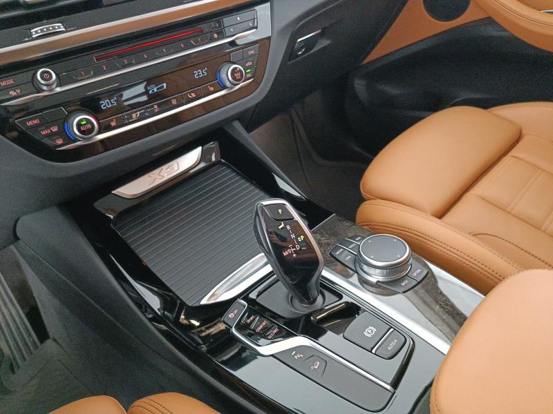 BMW X3 xdrive20d mhev 48V xLine auto