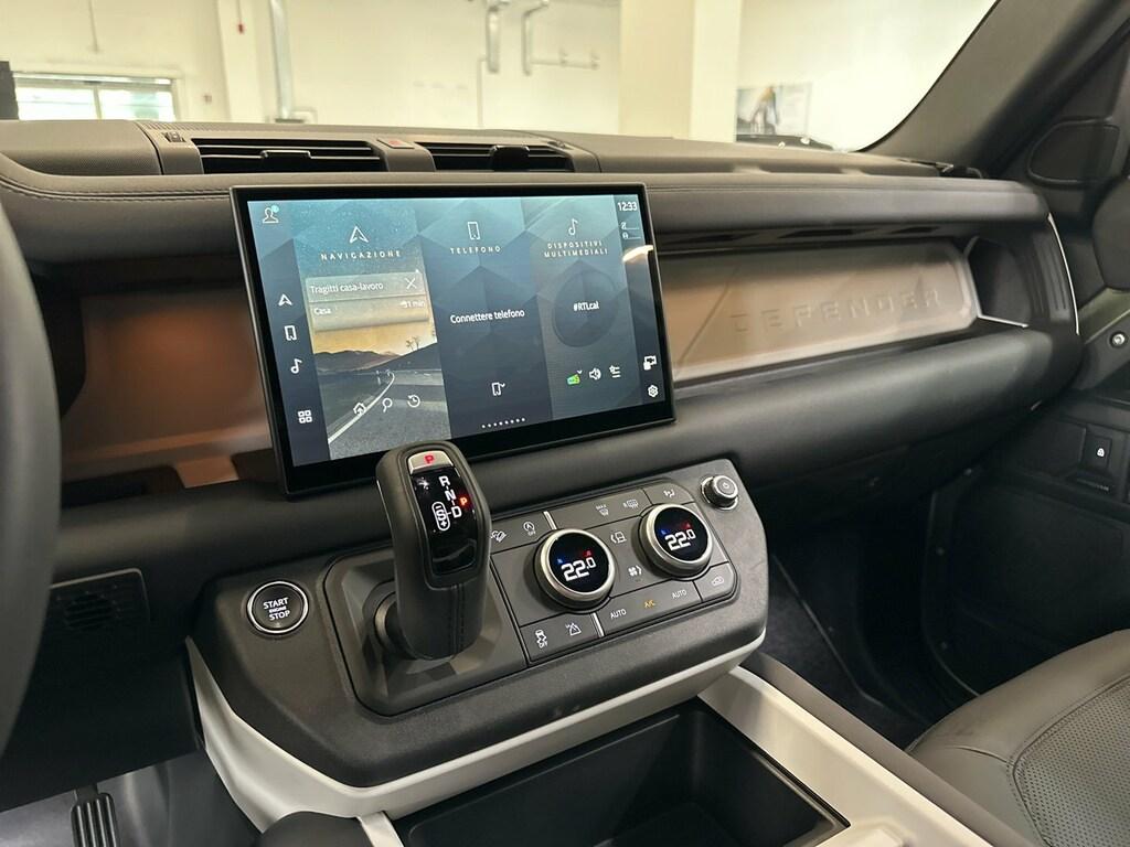 Land Rover Defender 90 3.0d i6 mhev X-Dynamic SE awd 200cv auto