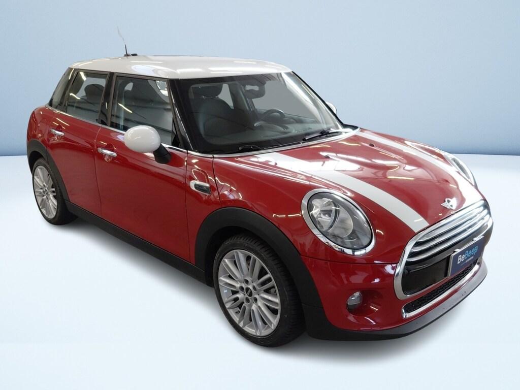 Mini Cooper D 1.5 D Cooper D Boost Auto