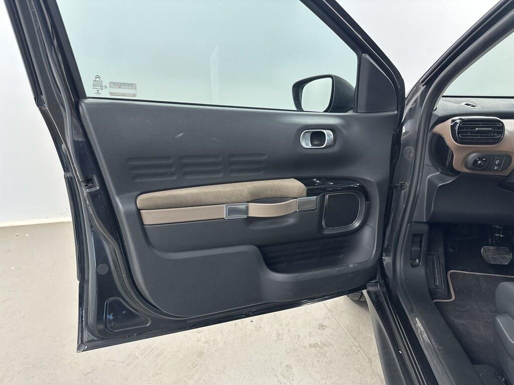 Citroen C4 Cactus 1.6 bluehdi Shine s&s 100cv etg6