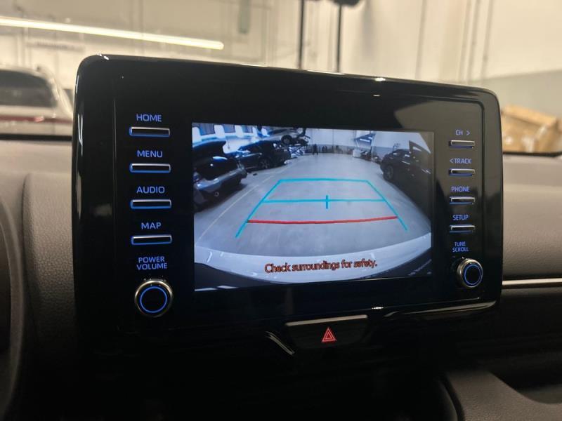 Toyota Yaris 1.5 hybrid Business