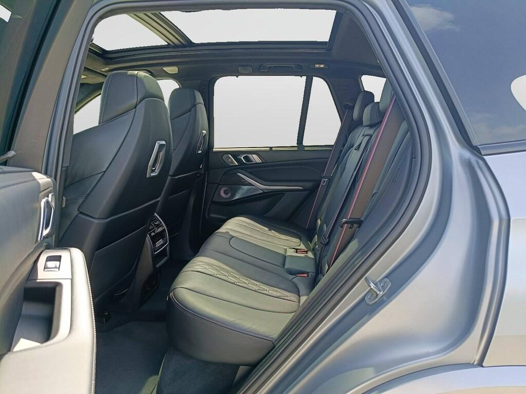BMW X5 M X5 M60i auto