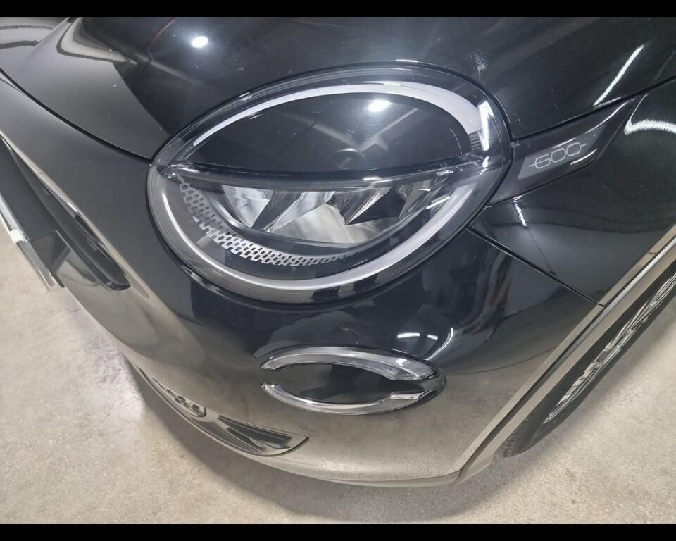 Fiat 600 1.2 hybrid Business 110cv auto