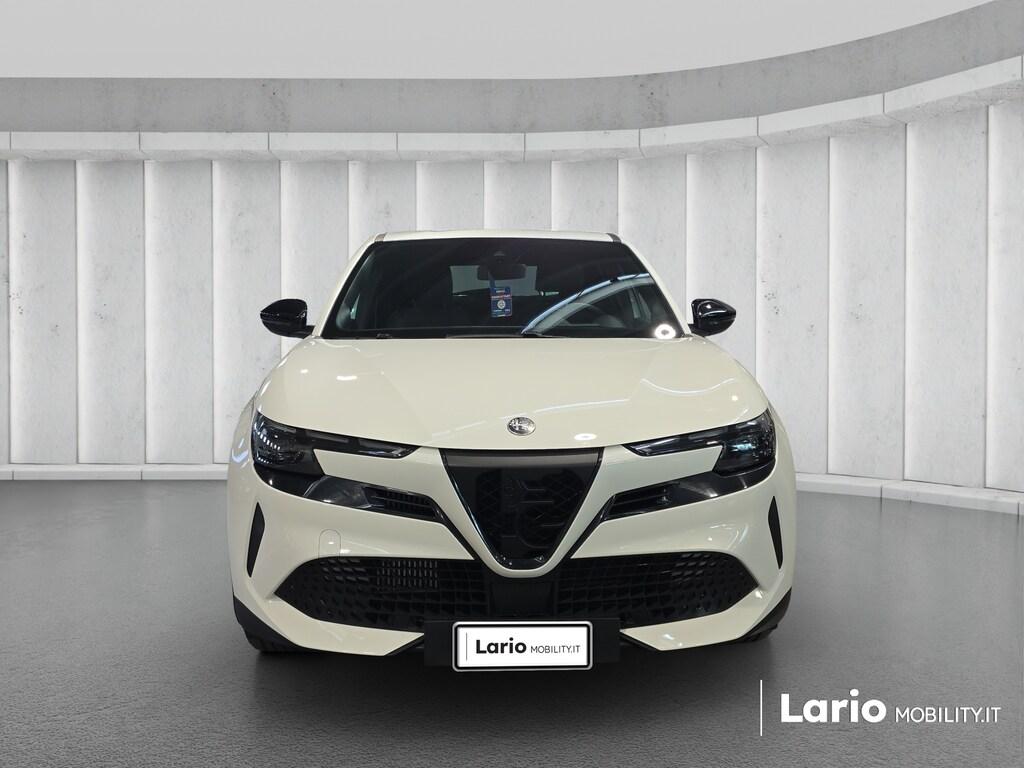 Alfa Romeo Alfa Romeo Junior 1.2 ibrida Speciale 136cv edct6