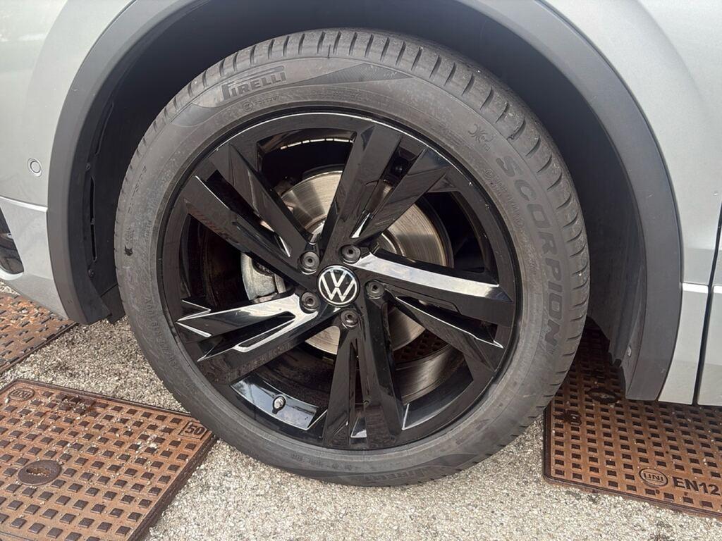 Volkswagen Tiguan 1.5 tsi act R-Line 150cv dsg