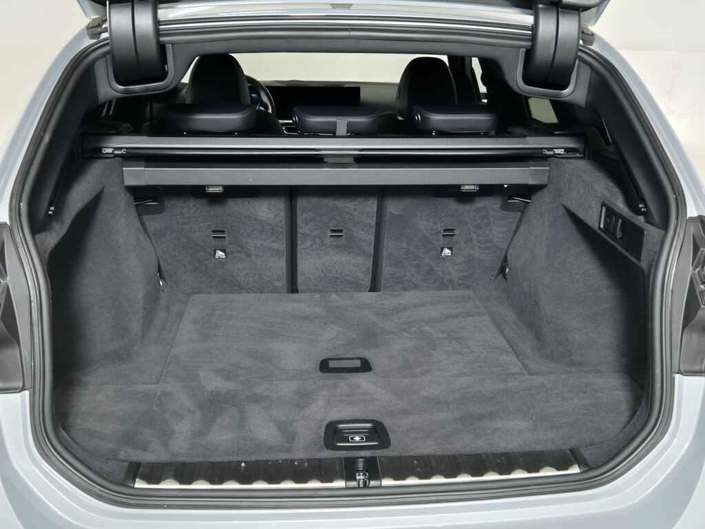 BMW Serie 3 318d Touring mhev 48V Msport auto