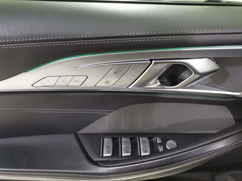 BMW Serie 8 840d Cabrio mhev 48V xdrive auto
