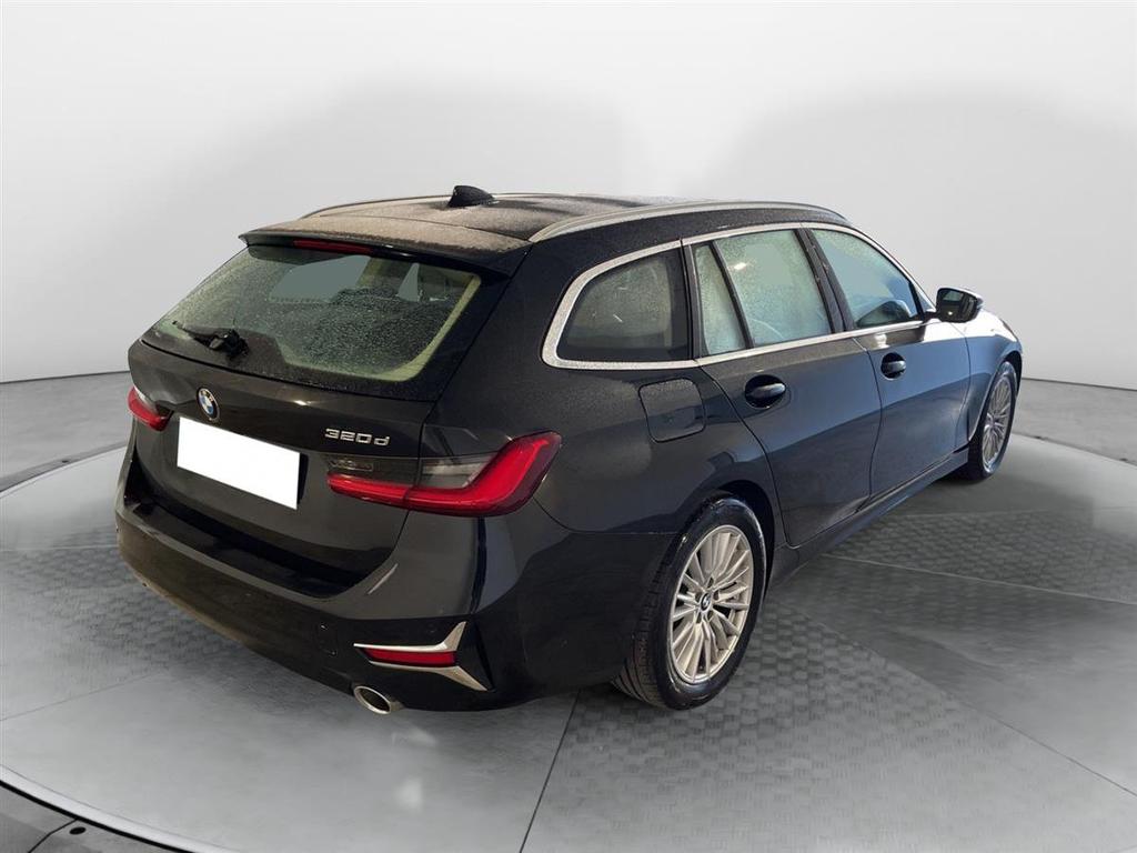 BMW Serie 3 320d Touring mhev 48V Luxury auto