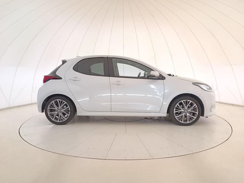 Toyota Yaris 1.5h 130 Lounge
