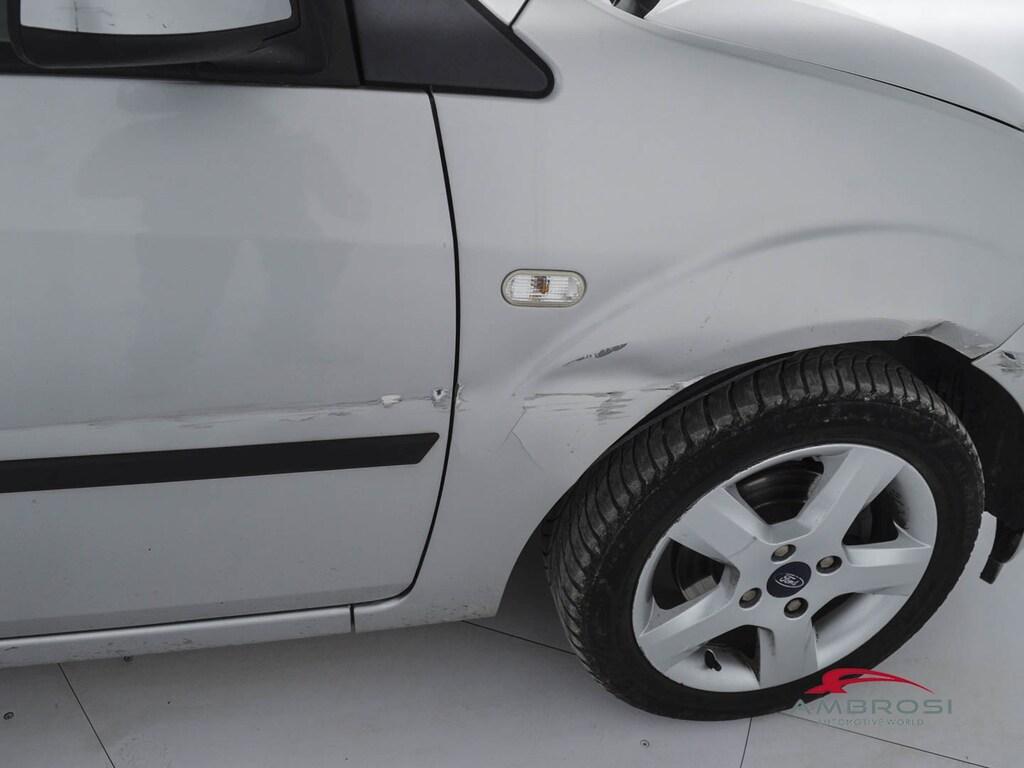 Ford Fiesta 1.4 tdci Ghia 5p